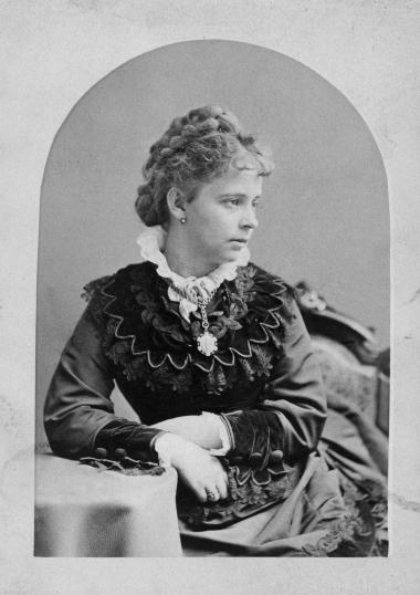 Alice Morse Earle was an American writer and historian of the late 1800s whose work centered on the social history of the American colonies. Much of her early life was preoccupied with being a wife and mother of four, and so her writing career began in 1890 at the encouragement of her father. At this time she wrote an article that would become her first published book, “The Sabbath in Puritan New England.” Over the next 12 years Alice wrote 17 books, and at least 30 articles. Each of these works revolve aro