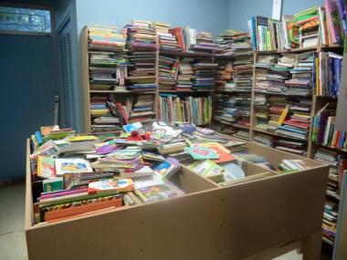 The Atlanta Chapter chose to volunteer with a nonprofit called Children Read. The goal of the organization is to provide underprivileged children with their own books. Gently used books are refurbished, cleaned, sorted and bagged for delivery to Head Start. Atlanta Chapter members volunteered 45 hours and cleaned over 2000 books.