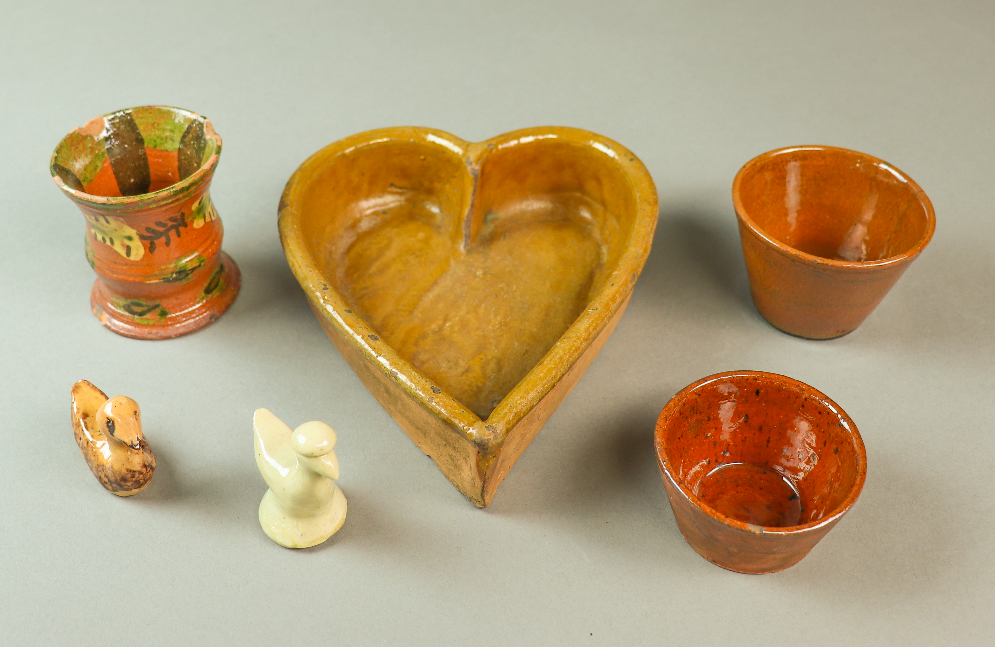 red ceramic bowls 