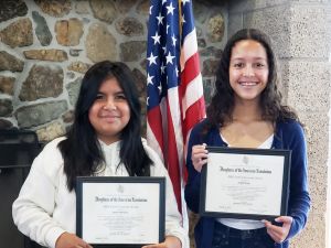 Students accepting DAR Awards