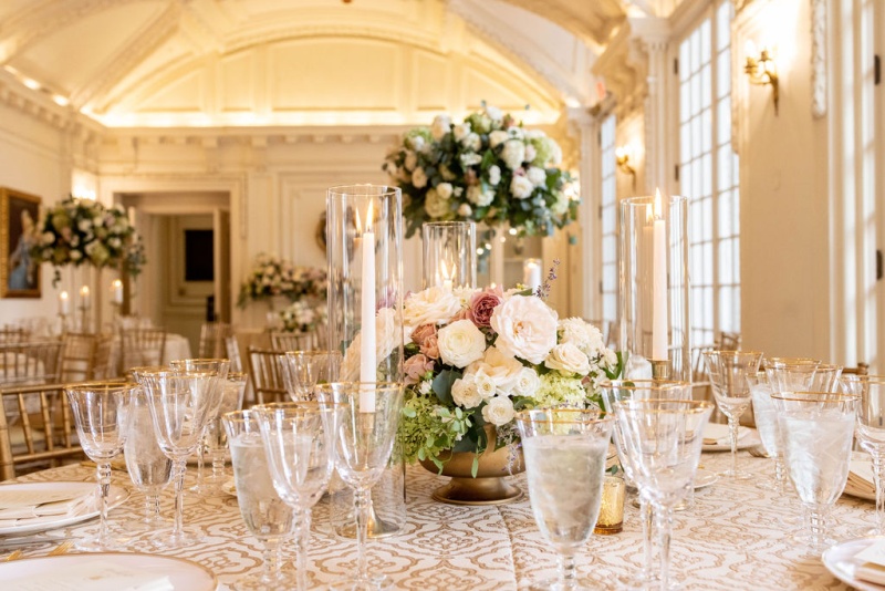 O"Byrne Gallery tablescape
