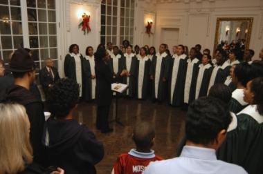 The O’Byrne Gallery was filled with music from the Wilson Senior High School Concert Choir.