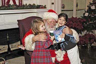 3rd Annual DAR Christmas Open House (2004)