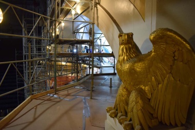 Being eye to eye with the eagles showed years of dirt and dust buildup on them. It is believed the eagles were gilded sometime during the 1950s.