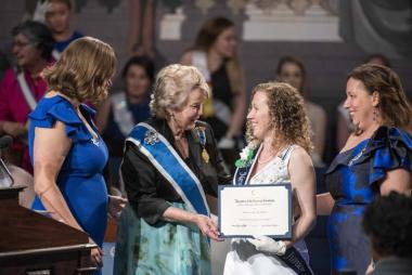 The President General congratulates the 2019 DAR Outstanding Junior, Melissa Wetzel.