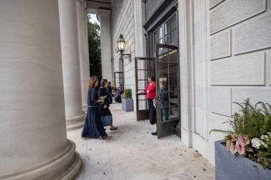 Members enter Constitution Hall for National Defense night