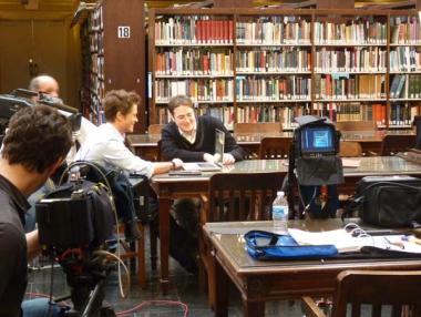 Rob Lowe and independent genealogist Josh Taylor search for clues about Rob's ancestor.