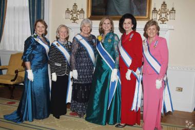 President General Lynn Young is joined by Honorary Presidents General Merry Ann Wright, Presley Wagoner, Deanie Kemper, Linda Watkins and Linda Calvin to celebrate 125 years of Continental Congress.