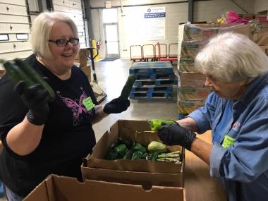 The Western Reserve-Lakewood Chapter, OH, volunteered at the Greater Cleveland Food Bank. Their task was to glean and sort the donated produce.