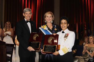 National Defense Night distinguished speakers, General Norton A. Schwartz, USAF (Ret.), former Chief of Staff of the Air Force, and Admiral Michelle J. Howard (who, three days after the DAR ceremony, became the first female four-star admiral in the Navy’s 236-year history), were honored with DAR Patriot Awards.