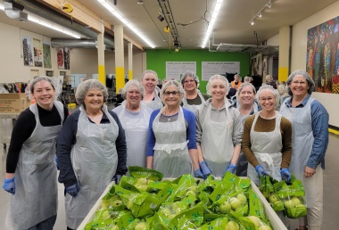 DAR Members volunteer at food pantries