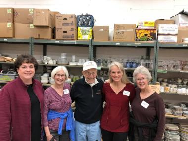 These MN DAR members volunteered at Bridging MN, an organization which provides furniture and goods to those transitioning out of homelessness.