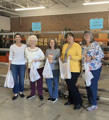 Members pose together on 2024 DAR Day of Service