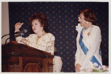 in 1993 as an adult, Shirley Temple was a speaker at Continental Congress where she was presented with the NSDAR Centennial Medal for Women Worthy of Honor for her international volunteer work and her efforts as an Ambassador.