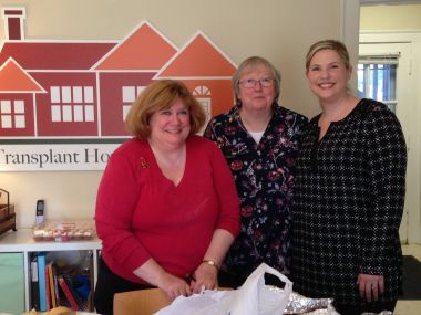 The Western Reserve Lakewood Chapter, OH prepared and served dinner at the Transplant House of Cleveland