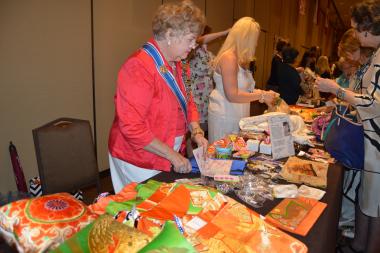 Units Over Seas Luncheon 2014