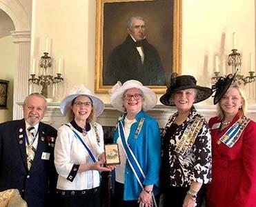 Williamsburg Chapter Presents Excellence in Historic Preservation Medal to Mr. Trimble for Restoring President Harrison's Portrait